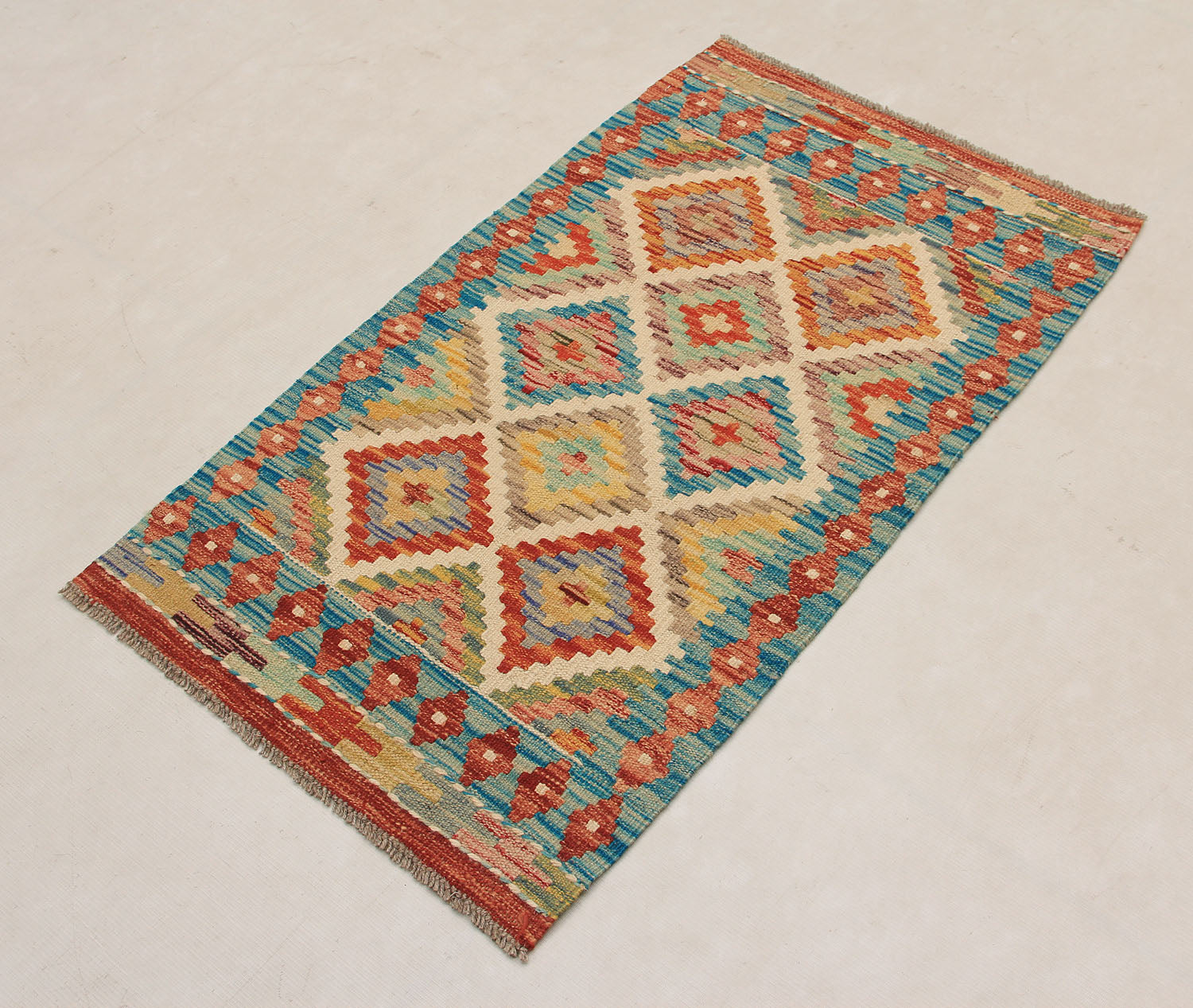 VEGGIE DYE KILIMS