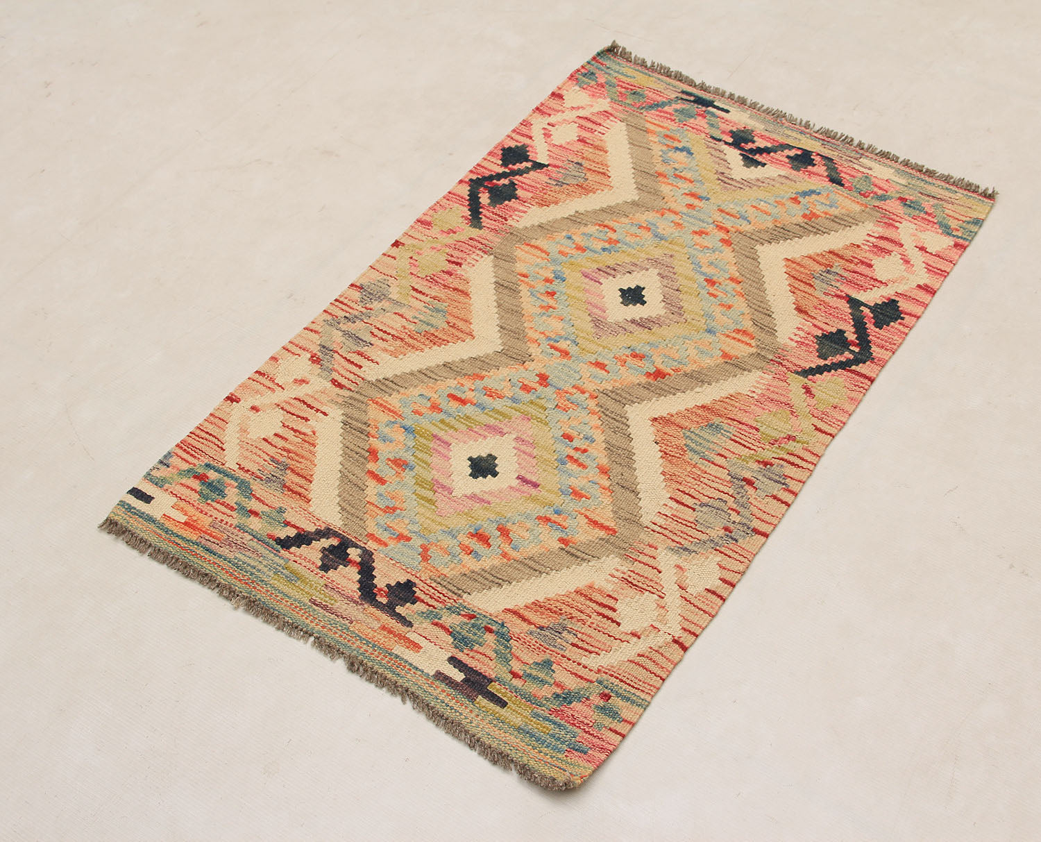 VEGGIE DYE KILIMS