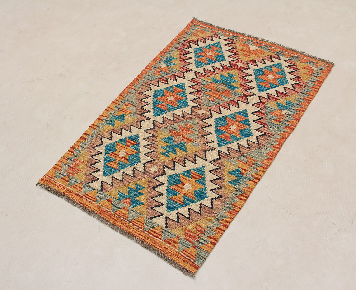 VEGGIE DYE KILIMS