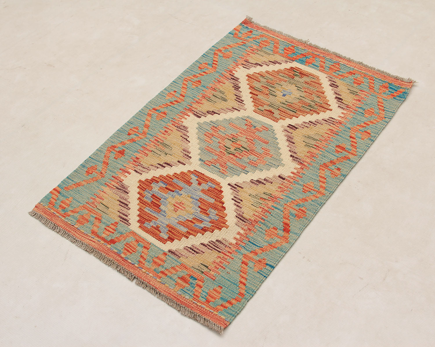 VEGGIE DYE KILIMS