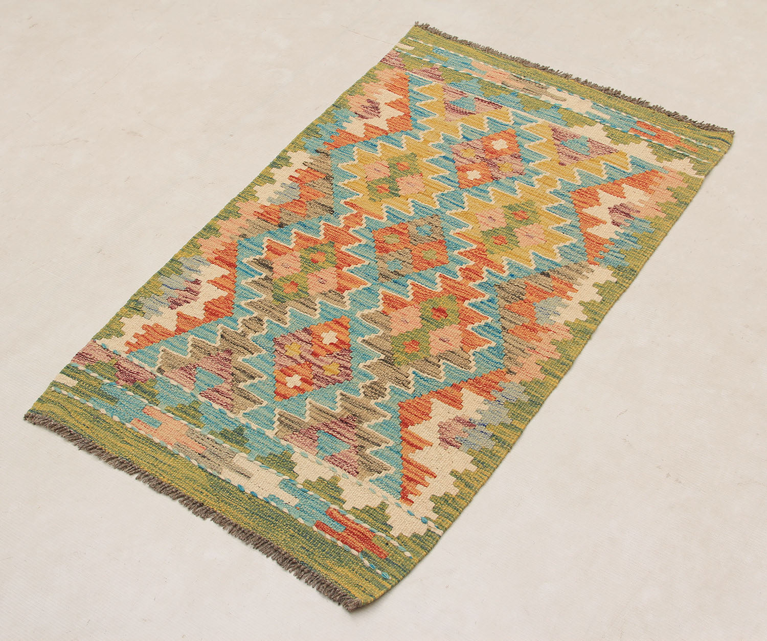 VEGGIE DYE KILIMS