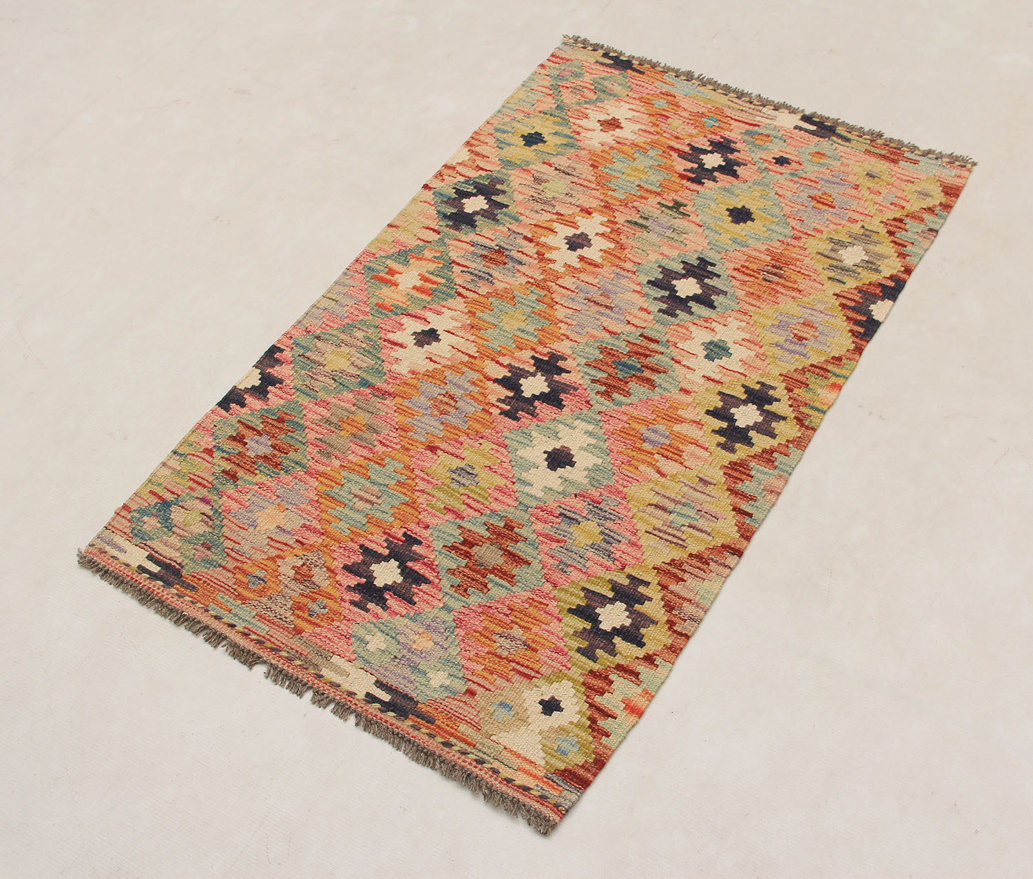 VEGGIE DYE KILIMS