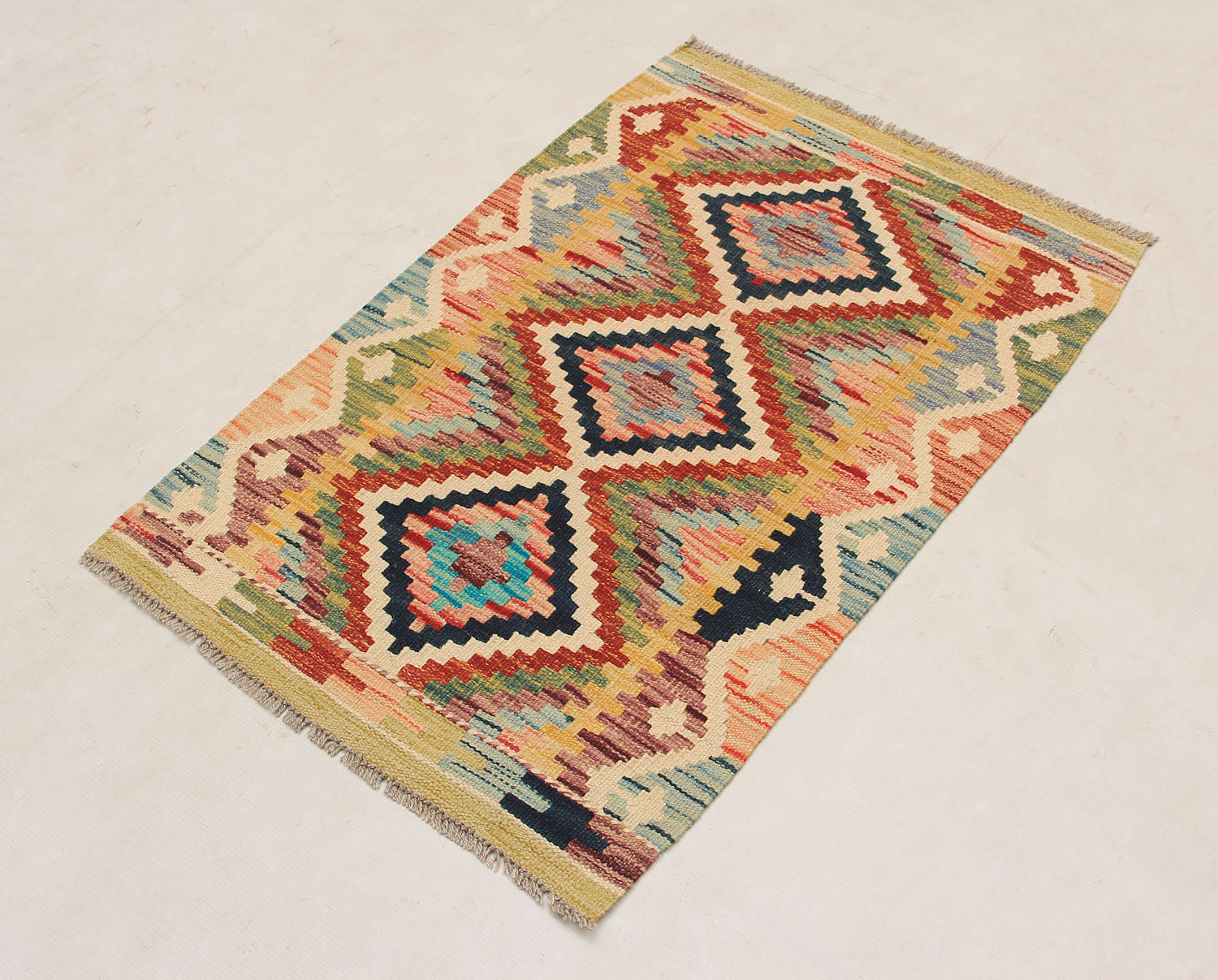 VEGGIE DYE KILIMS