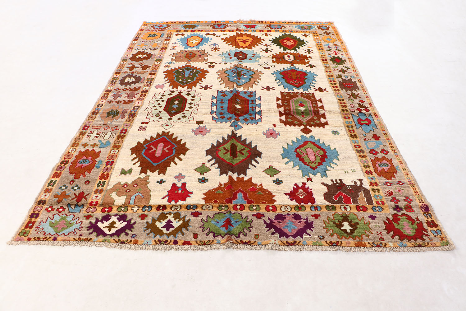 6' 6"X 10'  Ivory Handmade Kohistani Baluchi Afghan Rug Rectangular
