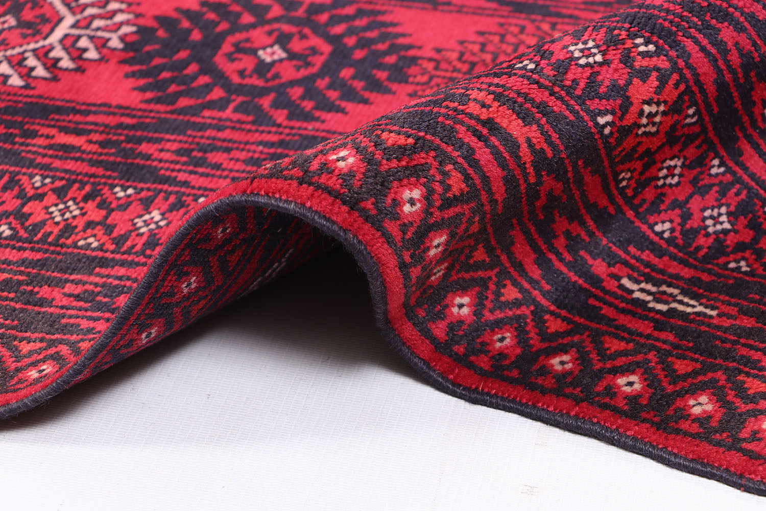 6' 6"X 10'  Red Handmade Mori Bukhara Afghan Rug Rectangular