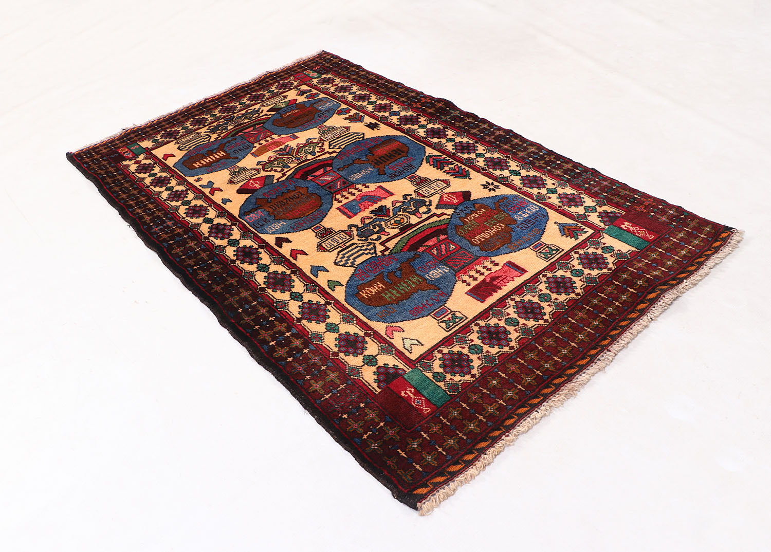 PICTORIAL RUGS