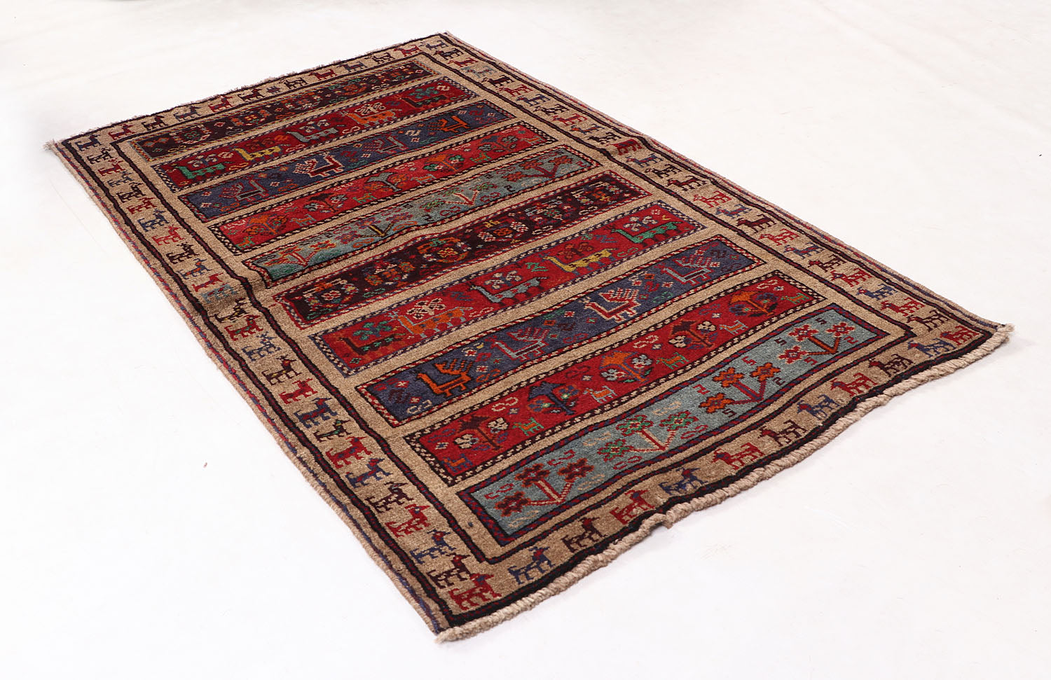 PICTORIAL RUGS