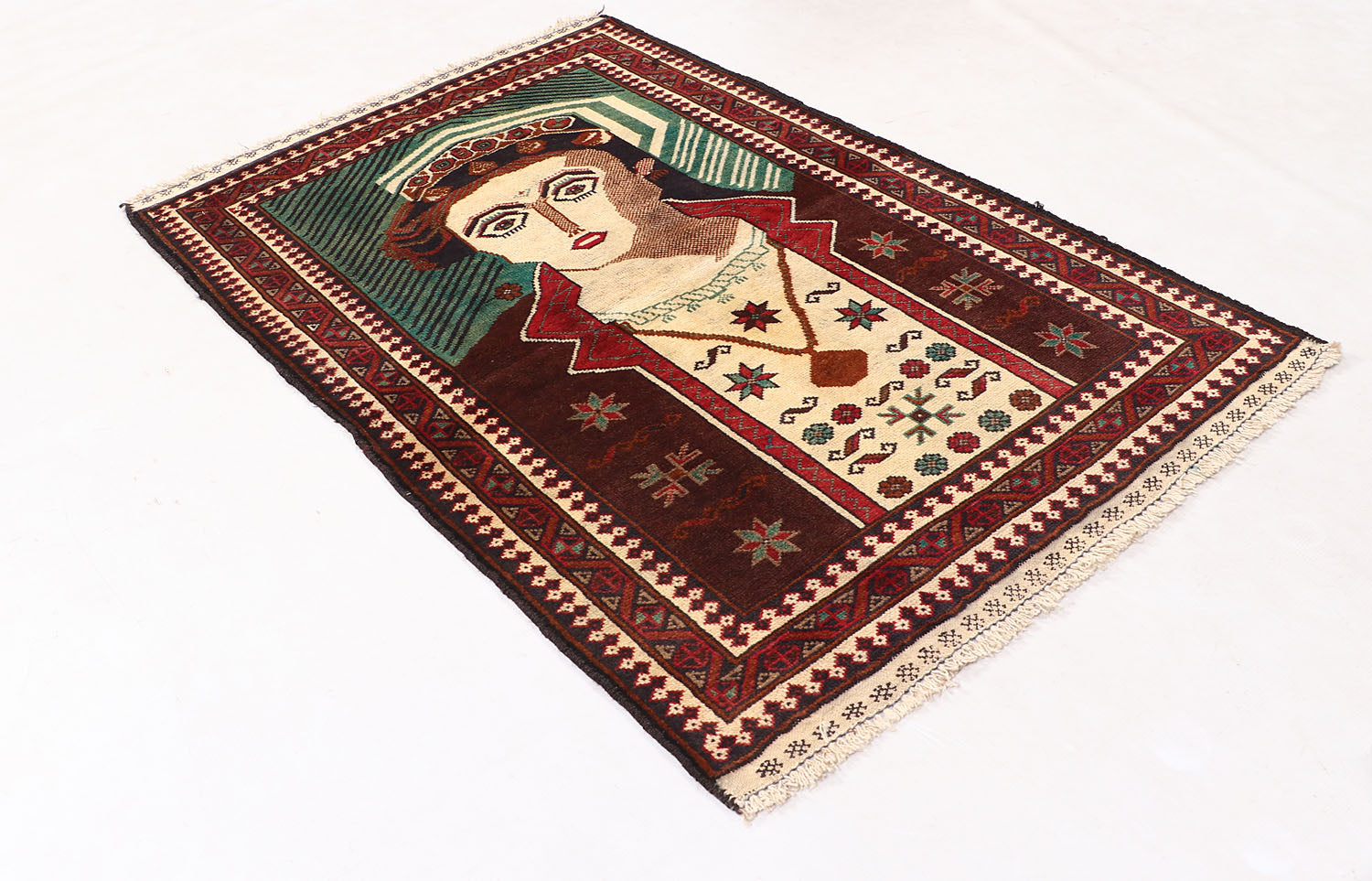 PICTORIAL RUGS