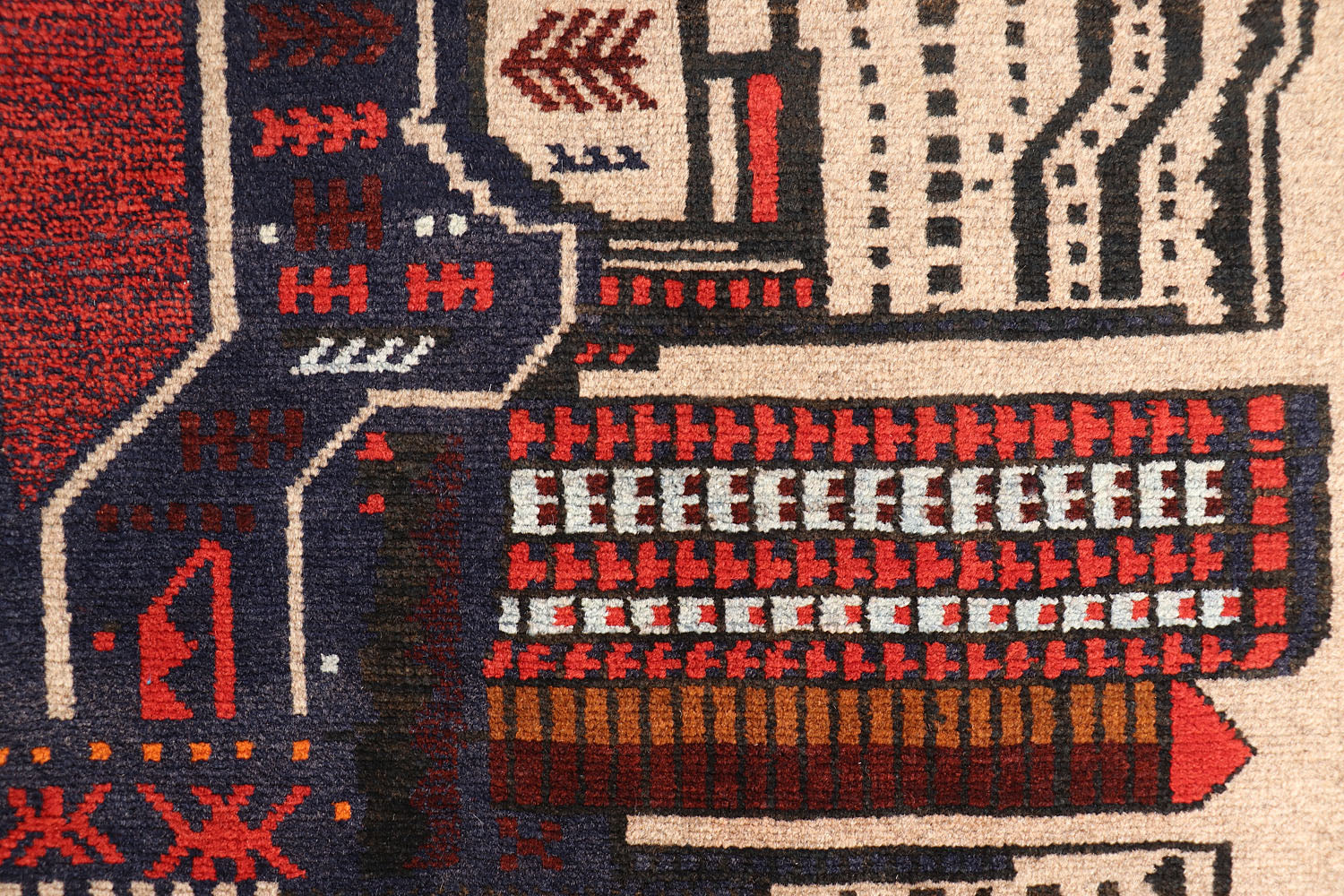 PICTORIAL RUGS