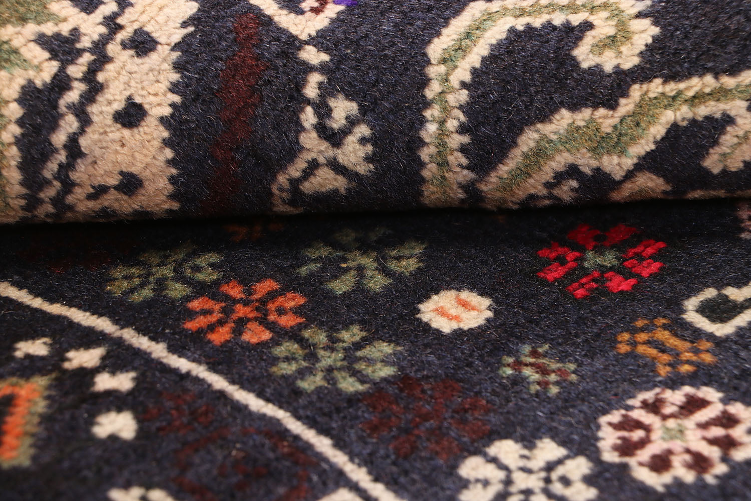 PICTORIAL RUGS