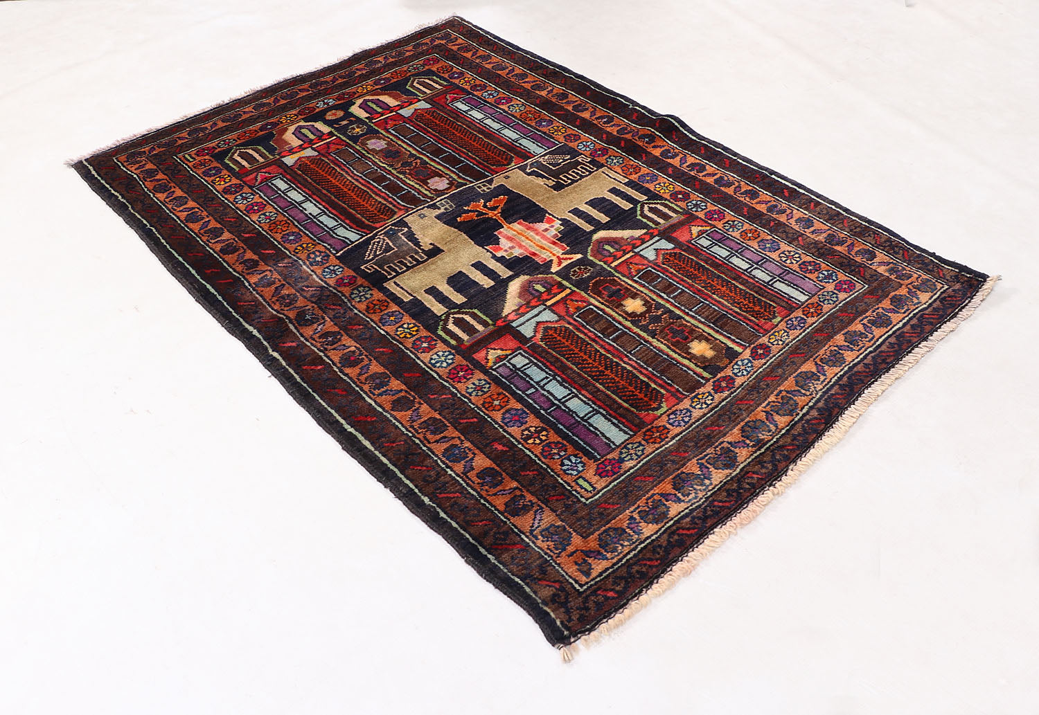 PICTORIAL RUGS