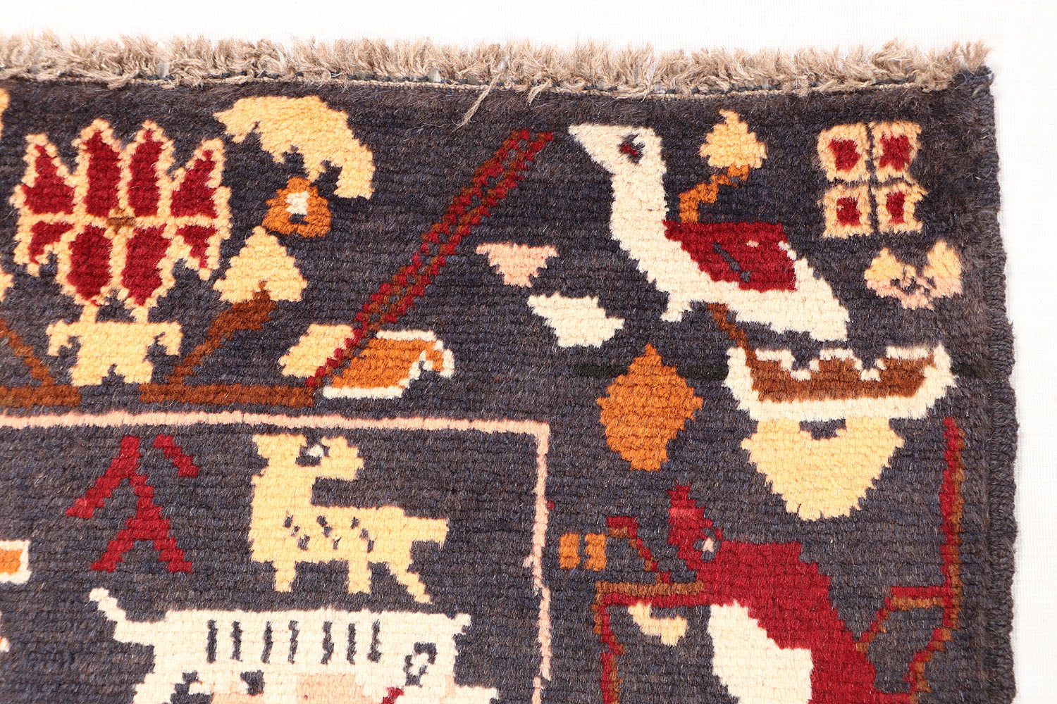 PICTORIAL RUGS