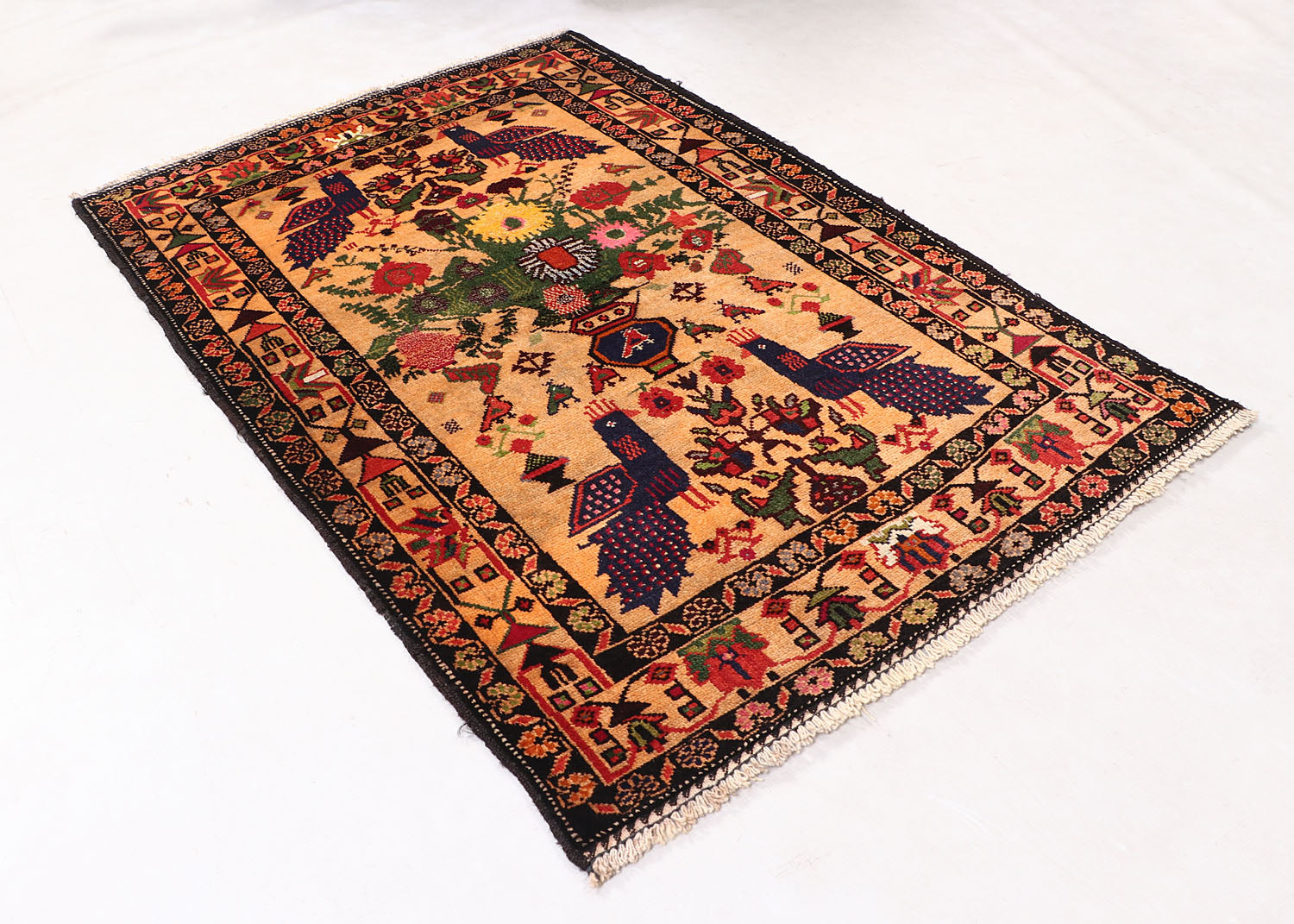 PICTORIAL RUGS