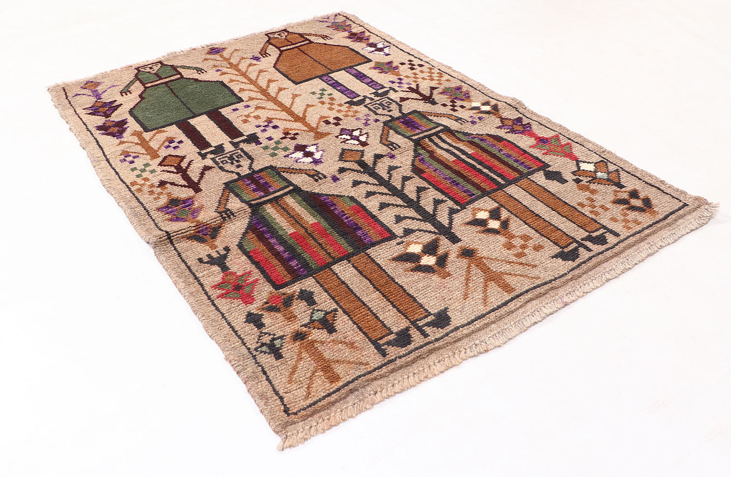 PICTORIAL RUGS