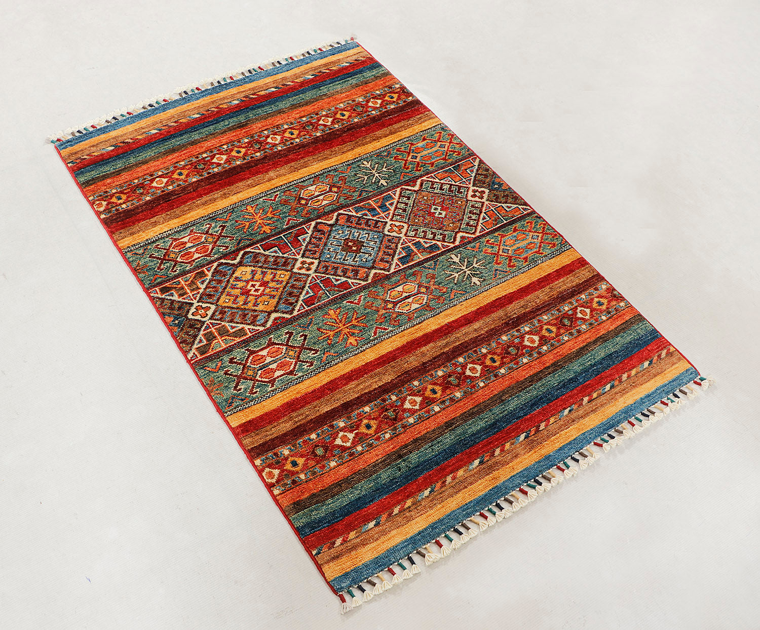 Khurjeen Persian Hand Knotted Wool Rug Multicolor 3' x 4'