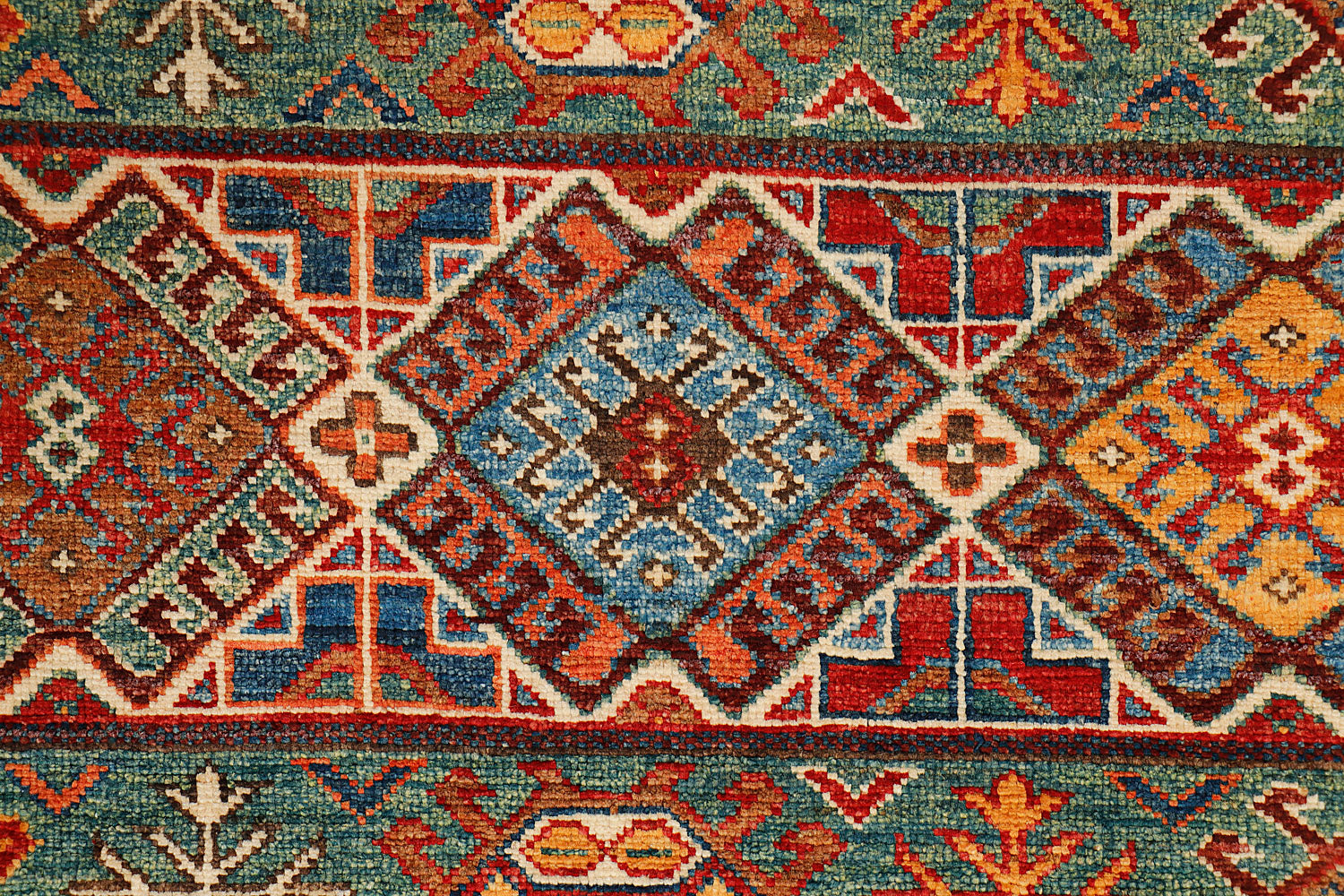 Khurjeen Persian Hand Knotted Wool Rug Multicolor 3' x 4'