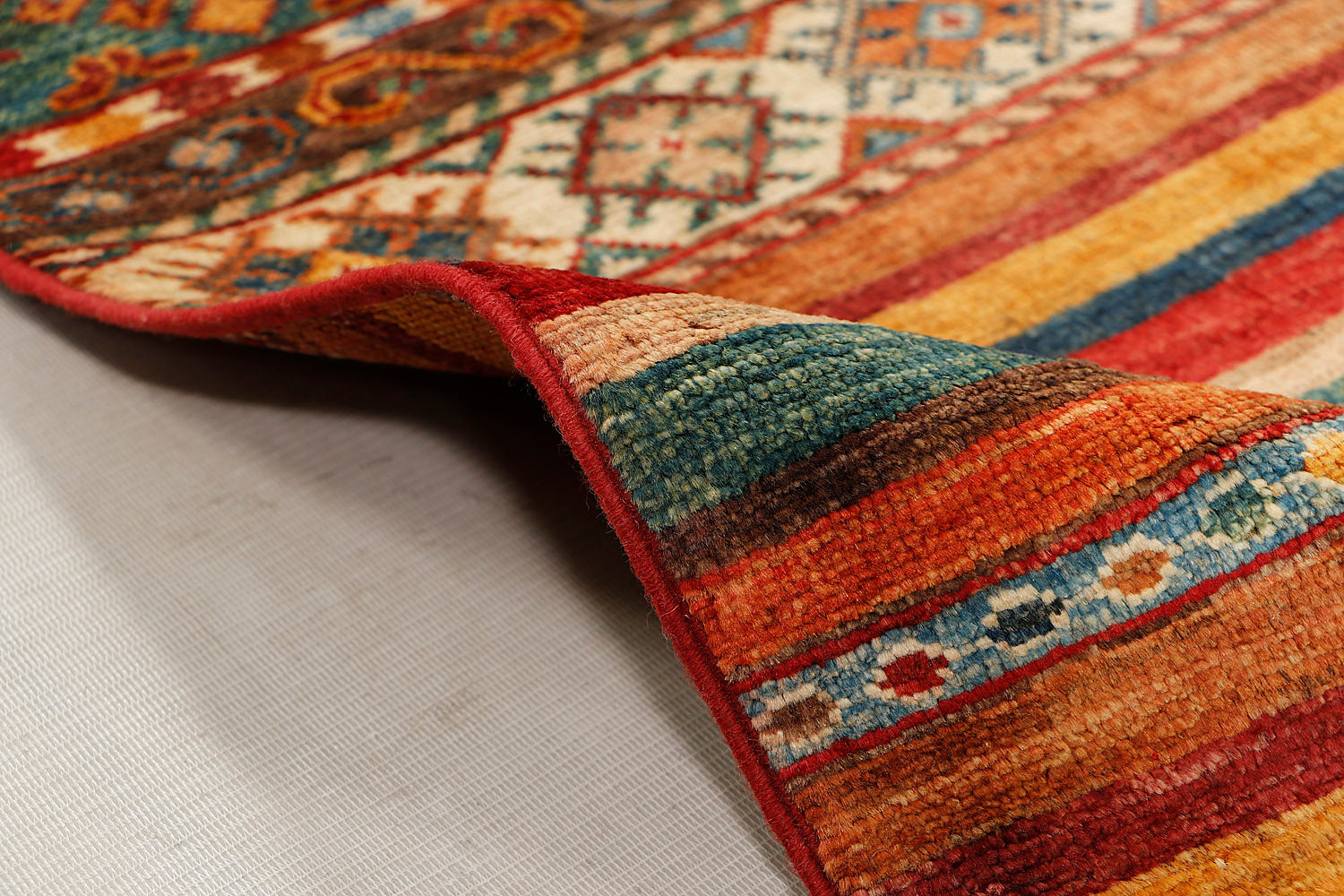 Khurjeen Persian Hand Knotted Wool Rug Multicolor 2'6" x 4'