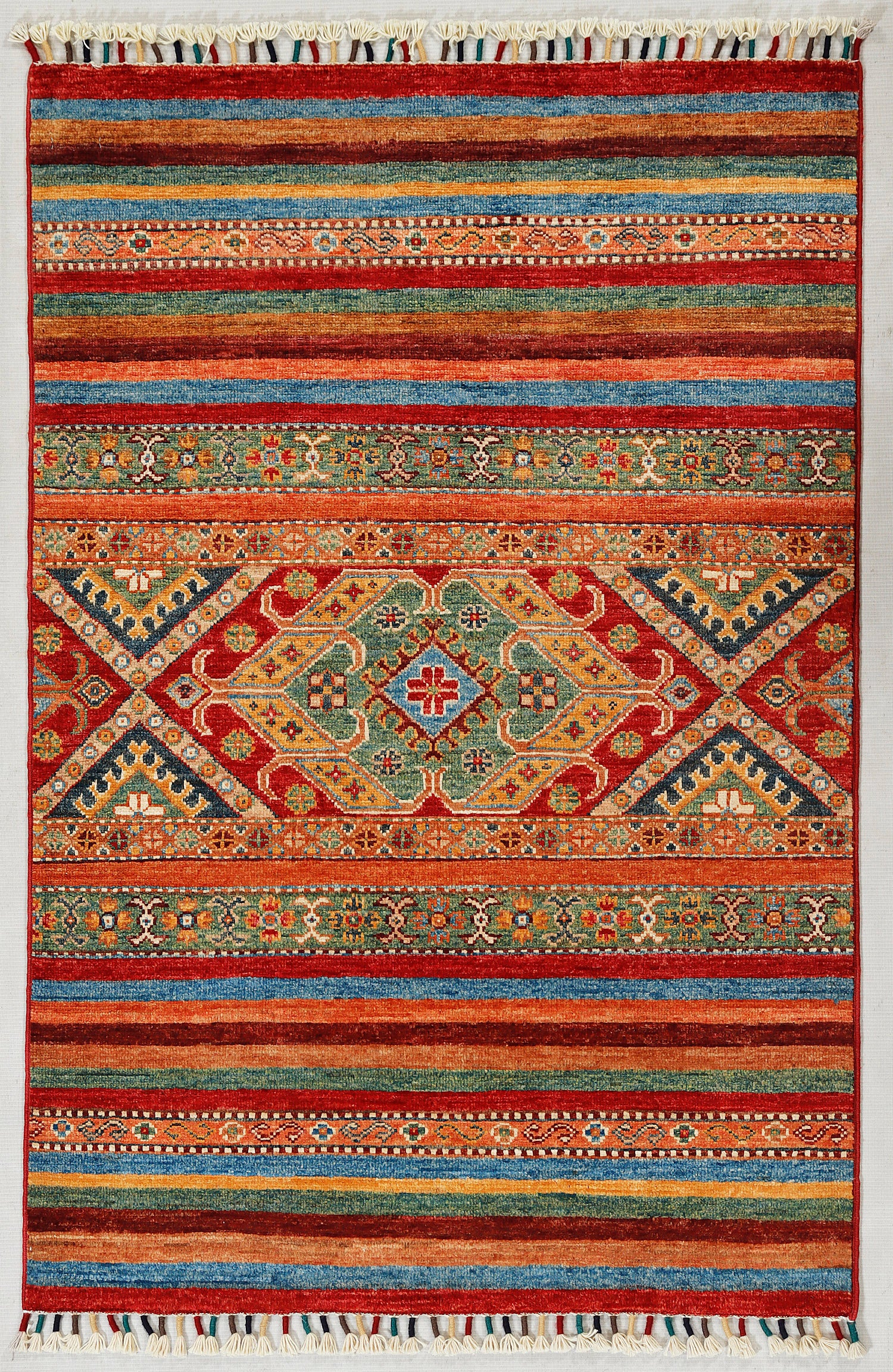 Khurjeen Persian Hand Knotted Wool Rug Multicolor 3' x 4'