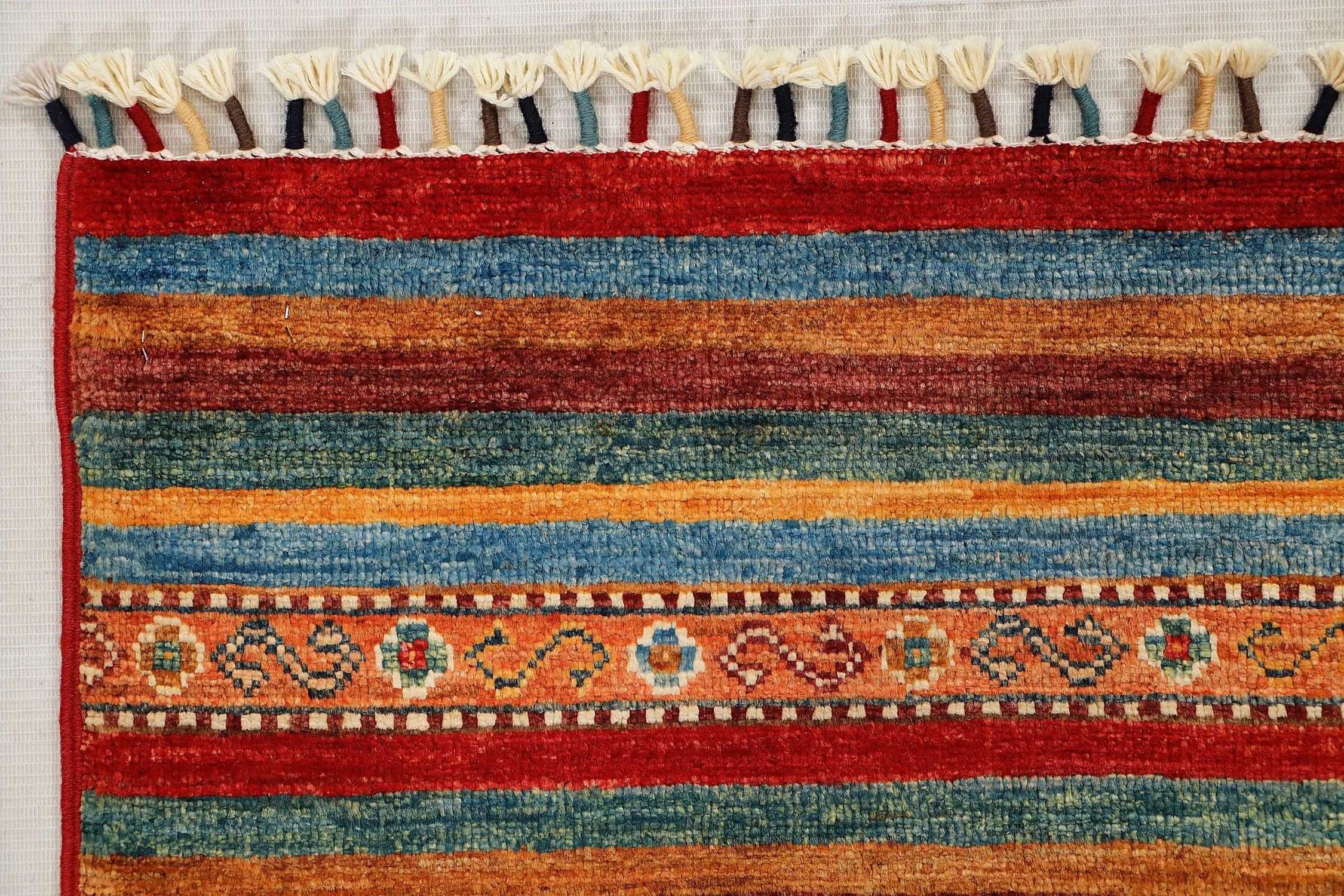 Khurjeen Persian Hand Knotted Wool Rug Multicolor 3' x 4'