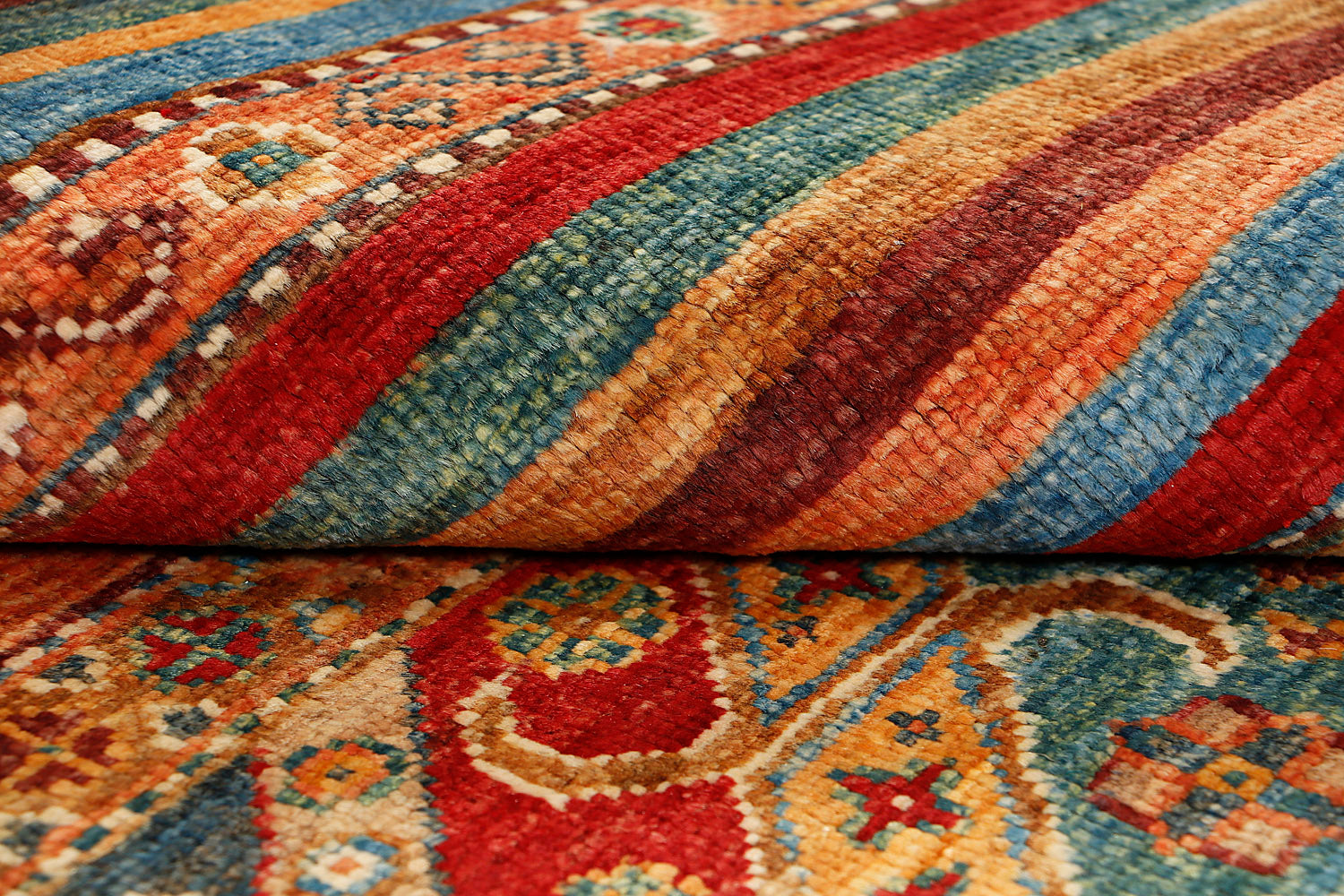 Khurjeen Persian Hand Knotted Wool Rug Multicolor 3' x 4'