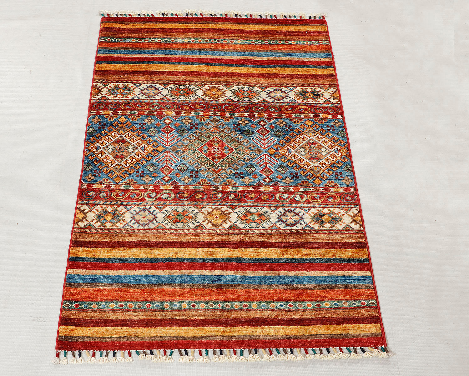 Khurjeen Persian Hand Knotted Wool Rug Multicolor 3' x 4'