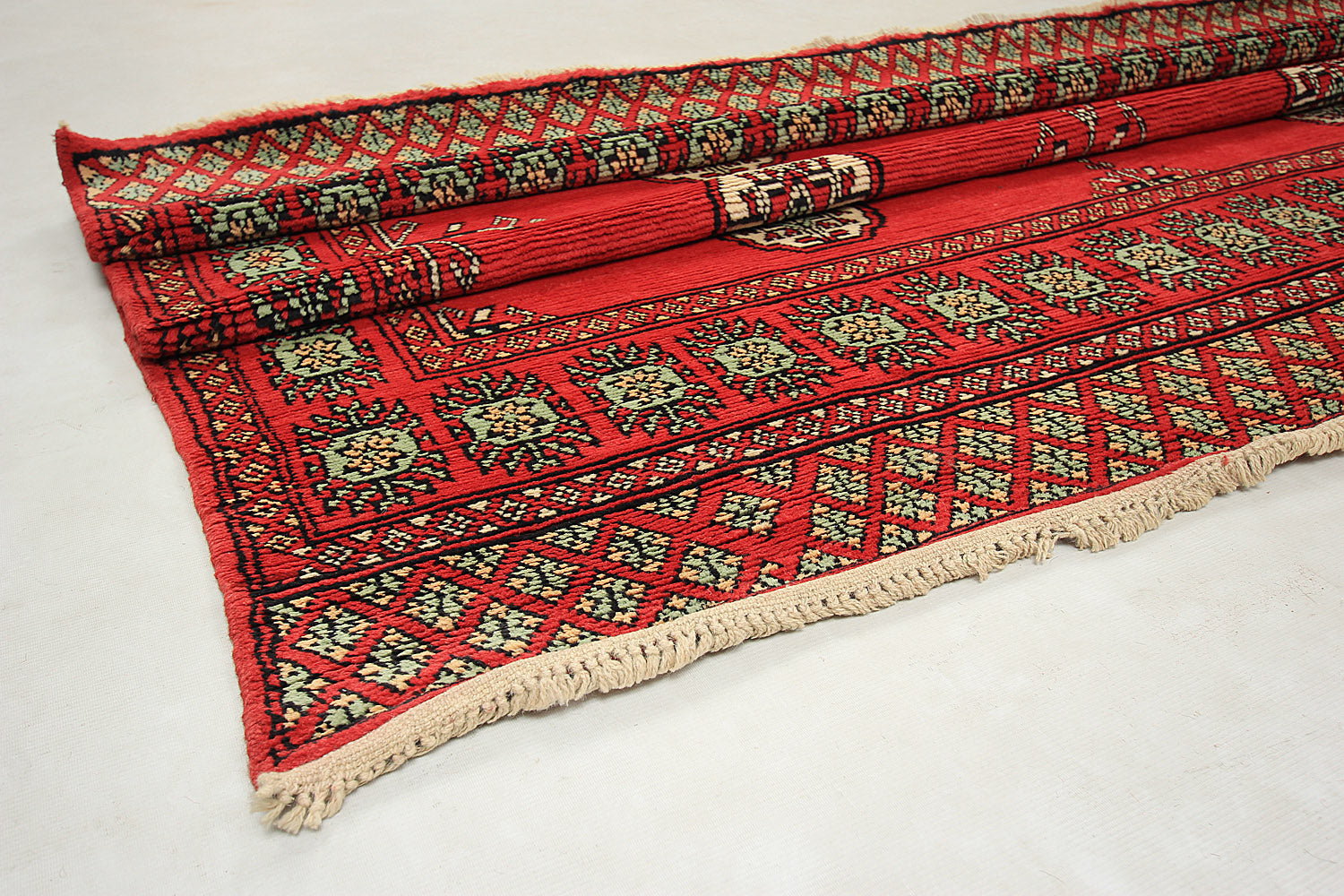 SHINDANDI BALUCHI
